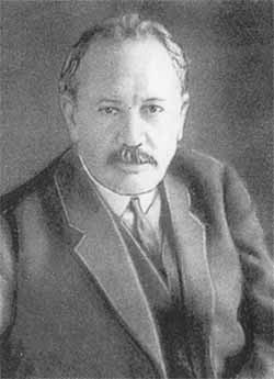 Василий Маклаков