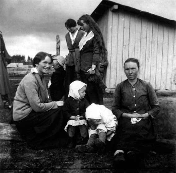 С царем в Тобольске. Воспоминания охранника Николая II