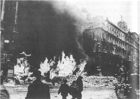 100 дней в кровавом аду. Будапешт - "дунайский Сталинград"?