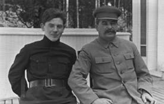 Победоносец Сталин. Генералиссимус в Великой Отечественной войне