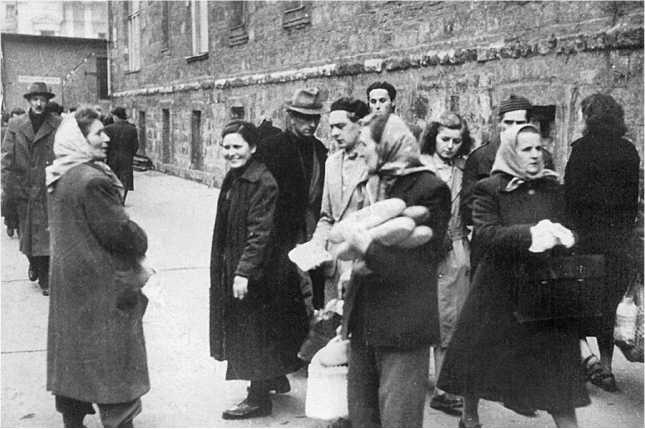 Венгерский кризис 1956 года в исторической ретроспективе