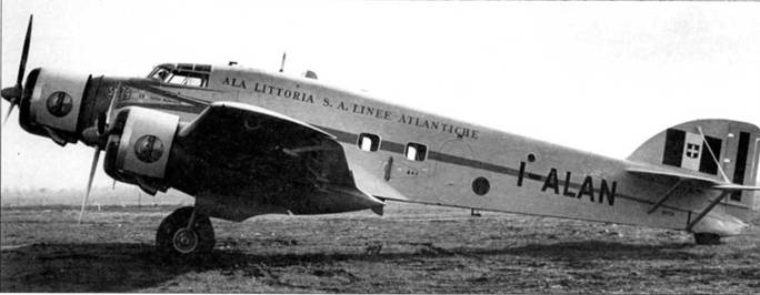 Savoia Marchetti S.79 Фотоархив