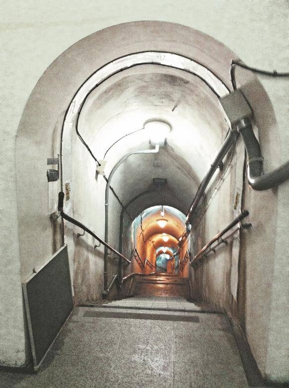 Легенды метро и подземелий