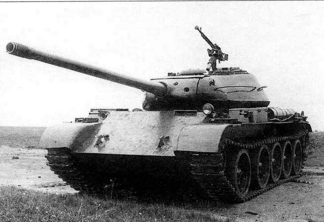 Средний танк Т-54