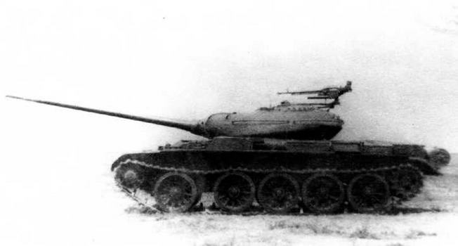 Средний танк Т-54