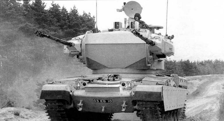 Основные боевые танки «Чифтен» и «Виккерс»