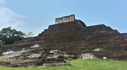 Конец времен. Новый взгляд на пророчества майя