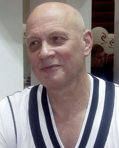 Василий Головачев Василий Головачев