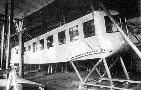 Иллюстрация к книге — Летающий слон [Flying-Elephant-36.jpg]