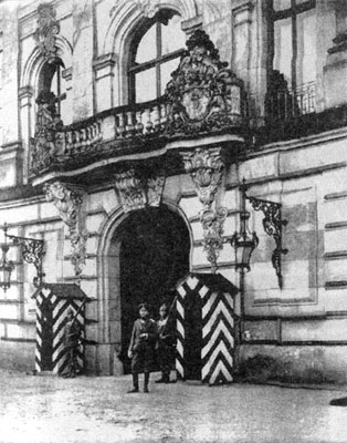 Иллюстрация к книге — Фильма пятая. Фильма шестая [Film-fifth-Film-sixth-19.jpg]