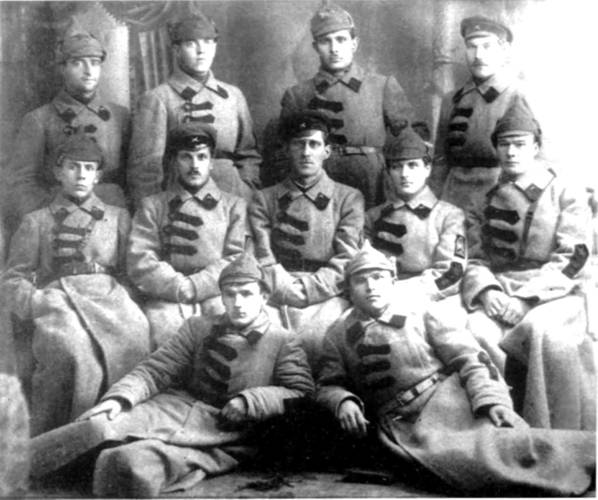 Иллюстрация к книге — Гражданская война в России 1917 - 1922. Красная Армия [Red-Army-21.jpg]