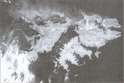 Иллюстрация к книге — Загадки Шестого континента [i_034.jpg]