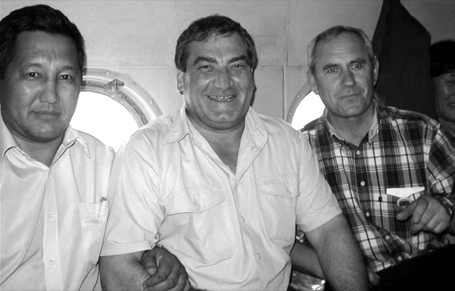 Иллюстрация к книге — Битвы алмазных баронов [Autogen_eBook_id54.jpg]