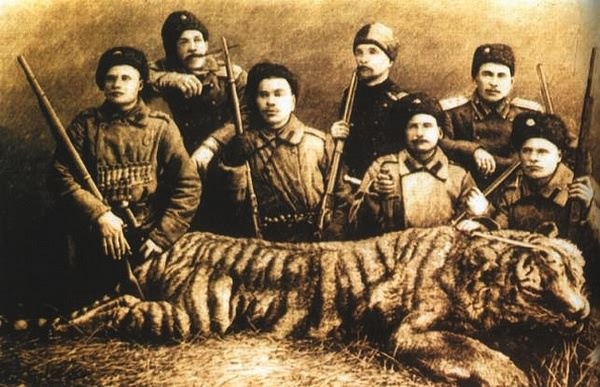 Иллюстрация к книге — Тигр. История мести и спасения [i_006.jpg]