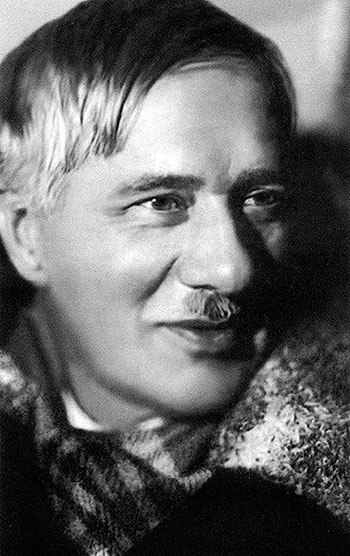 Иллюстрация к книге — Даниил Хармс. Жизнь человека на ветру [i_109.jpg]