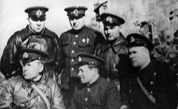 Иллюстрация к книге — На войне как на войне. &quot;Я помню&quot; [i_052.jpg]