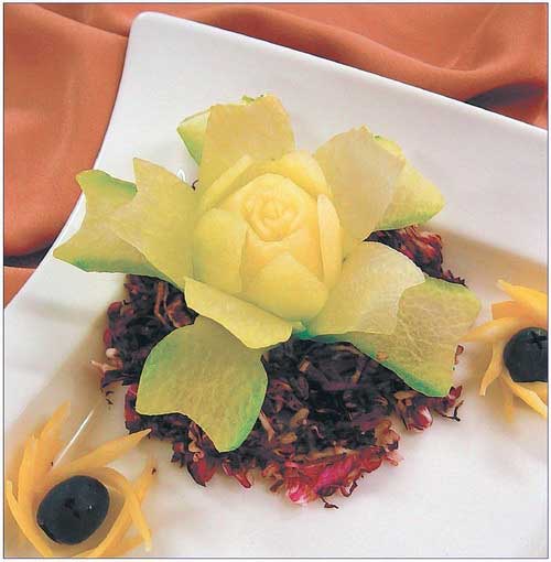 Иллюстрация к книге — Необычные украшения из обычных овощей [Autogen_eBook_id39.jpg]