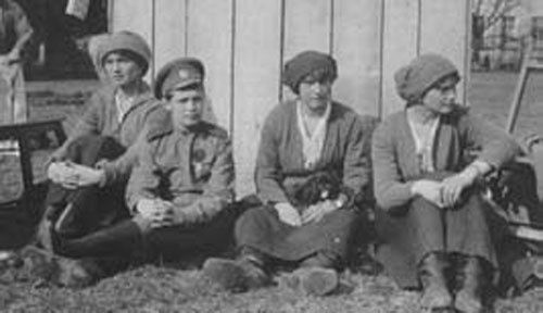 Иллюстрация к книге — Император Николай II. Жизнь, Любовь, Бессмертие [_74.jpg]