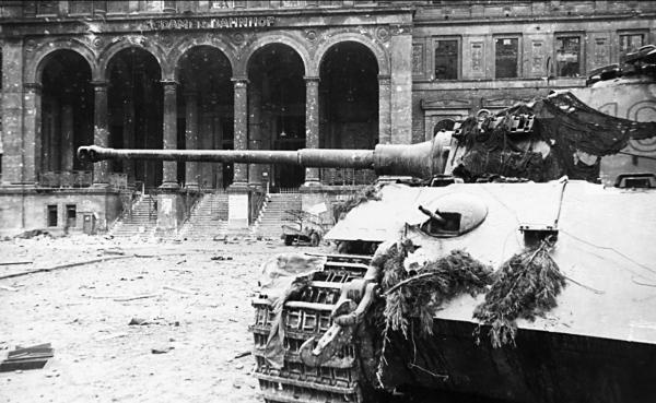 Великая танковая война 1939 – 1945 Великая танковая война 1939 – 1945