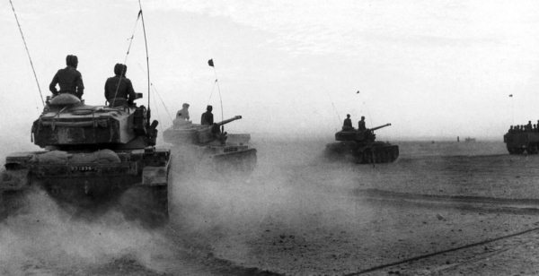 Иллюстрация к книге — Израильские танки в бою [i_075.jpg]