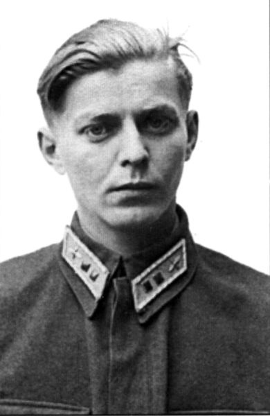 Иллюстрация к книге — СМЕРШ в тылу врага. Зафронтовая работа военной контрразведки [i_012.jpg]