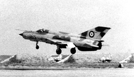 Иллюстрация к книге — Выжженное небо Афгана. Боевая авиация в Афганской войне [i_019.jpg]