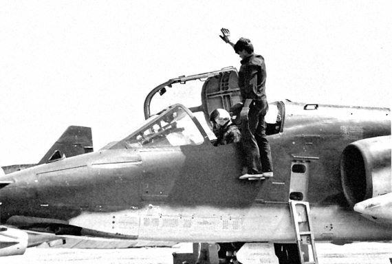 Иллюстрация к книге — Выжженное небо Афгана. Боевая авиация в Афганской войне [i_082.jpg]