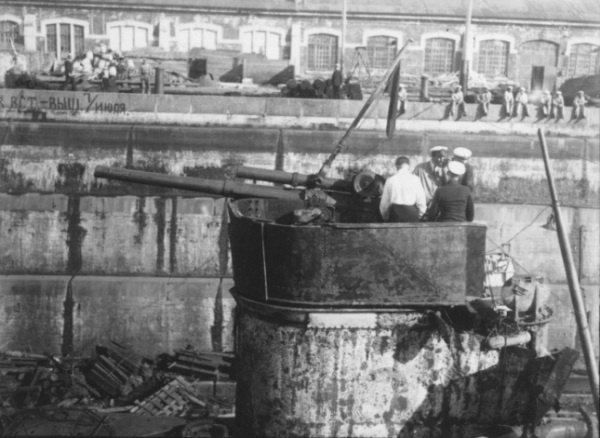 Иллюстрация к книге — Иностранные подводные лодки в составе ВМФ СССР [i_017.jpg]