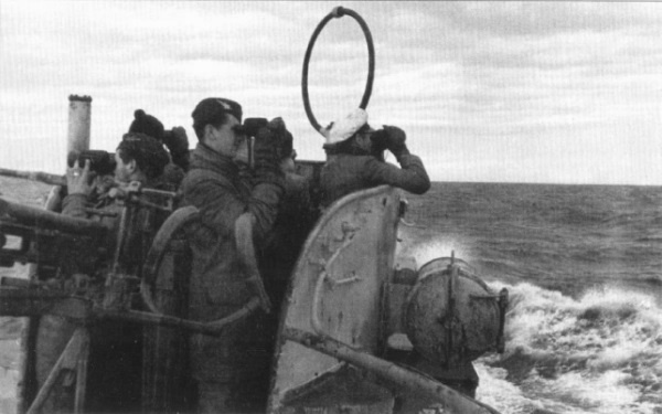 Иллюстрация к книге — Иностранные подводные лодки в составе ВМФ СССР [i_193.jpg]