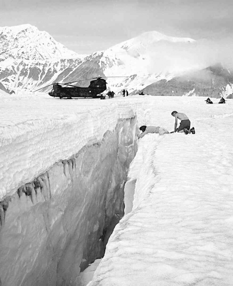 Иллюстрация к книге — 4-й рейх, или Грядущая раса Полой земли [i_097.jpg]