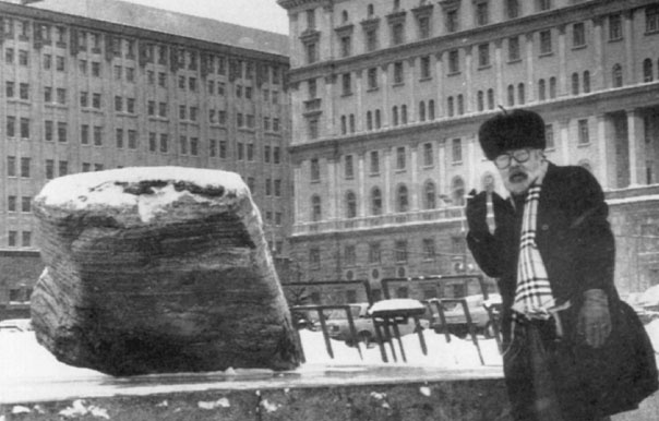 Иллюстрация к книге — Подлинная «судьба резидента». Долгий путь на Родину [i_018.jpg]