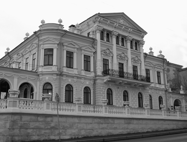 Привидения русских усадеб. И не только…