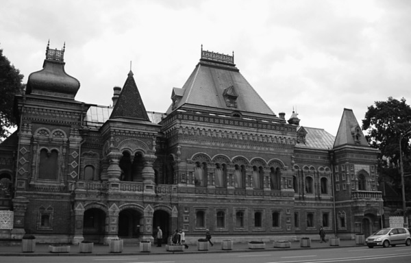 Привидения русских усадеб. И не только…