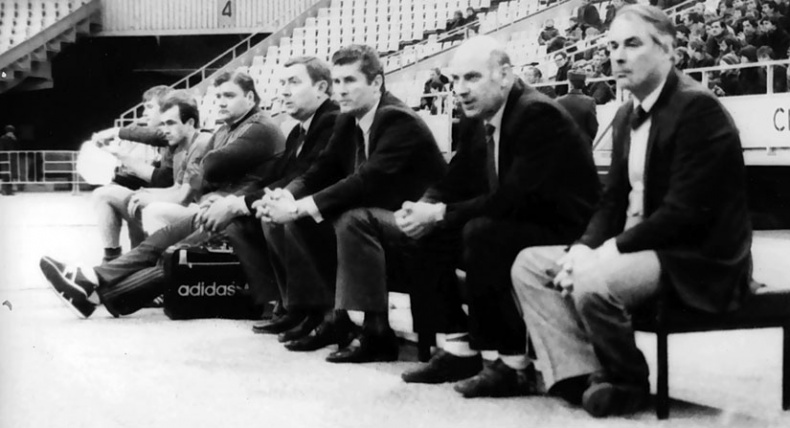 Иллюстрация к книге — Зенит. Новейшая история. 2.0 [i_051.jpg]