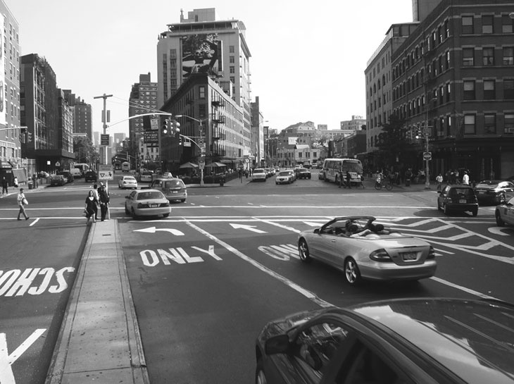 Иллюстрация к книге — Битва за города. Как изменить наши улицы. Революционные идеи в градостроении [i_023.jpg]