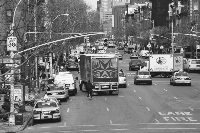 Иллюстрация к книге — Битва за города. Как изменить наши улицы. Революционные идеи в градостроении [i_077.jpg]