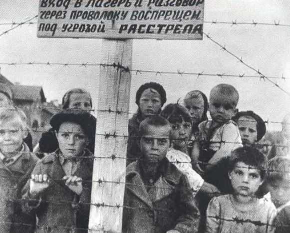 Иллюстрация к книге — Архипелаг OST. Судьба рабов &quot;Третьего рейха&quot; в их свидетельствах, письмах и документах [i_008.jpg]