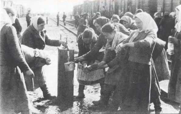 Иллюстрация к книге — Архипелаг OST. Судьба рабов &quot;Третьего рейха&quot; в их свидетельствах, письмах и документах [i_013.jpg]