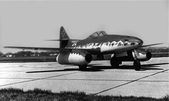 Иллюстрация к книге — Все авиа-шедевры Мессершмитта. Взлет и падение Люфтваффе [i_079.jpg]