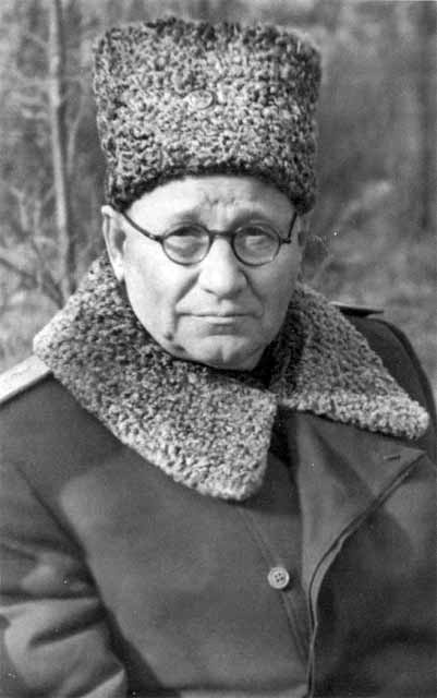 Иллюстрация к книге — Туполев [p_031.jpg]