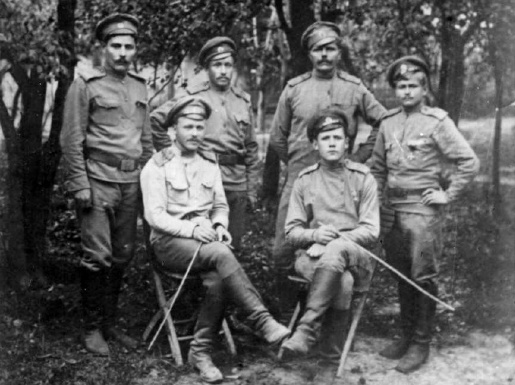 Иллюстрация к книге — Большевик, подпольщик, боевик. Воспоминания И. П. Павлова [i_004.jpg]