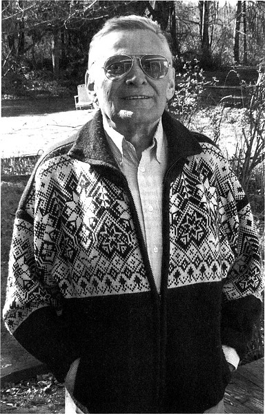 Иллюстрация к книге — Американский доброволец в Красной Армии. На Т-34 от Курской дуги до Рейсхтага. Воспоминания офицера-разведчика. 1943–1945 [i_004.jpg]