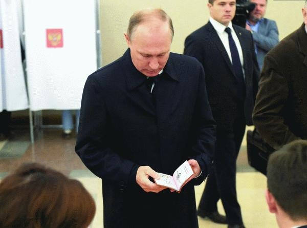 Иллюстрация к книге — Путин. Прораб на галерах [i_027.jpg]