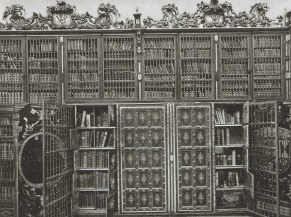 Иллюстрация к книге — Повседневная жизнь европейских студентов от Средневековья до эпохи Просвещения [i_048.jpg]