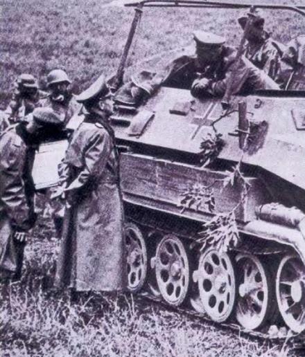 Иллюстрация к книге — Воспоминания немецкого генерала. Танковые войска Германии во Второй мировой войне. 1939-1945 [_45.jpg]
