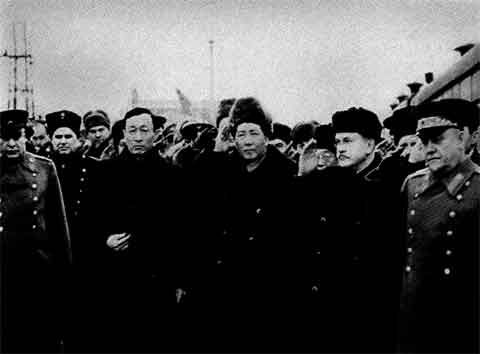 Иллюстрация к книге — Мао Цзэдун [p_70.jpg]