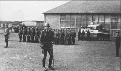 Иллюстрация к книге — &quot;Тигры&quot; в снегу. Мемуары танкового аса [i_192.jpg]