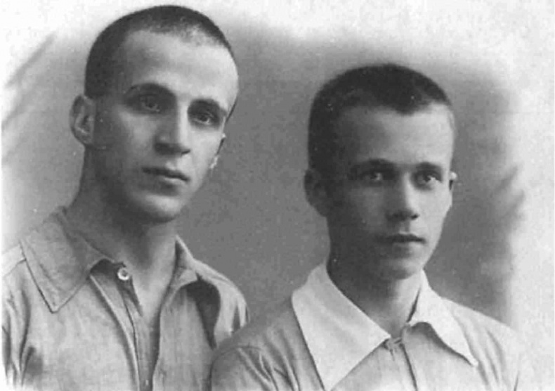 Иллюстрация к книге — Хроника рядового разведчика. Фронтовая разведка в годы Великой Отечественной войны. 1943-1945 гг [i_032.jpg]