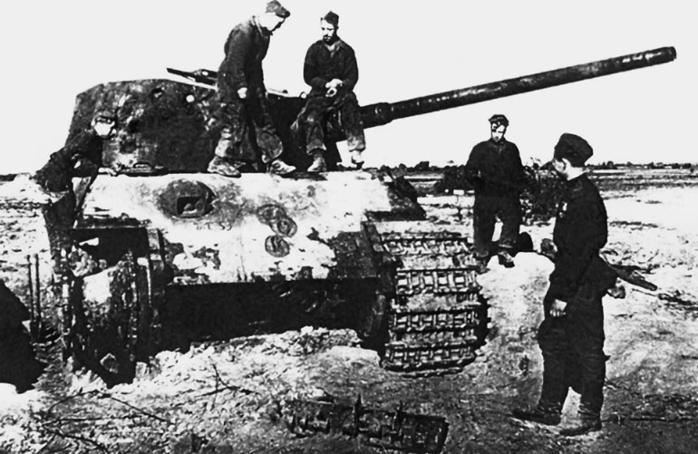 Иллюстрация к книге — Танковая гвардия в бою [autogen_ebook_id203.jpg]
