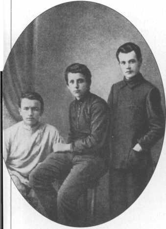 Иллюстрация к книге — Позвонки минувших дней [img_5.jpg]